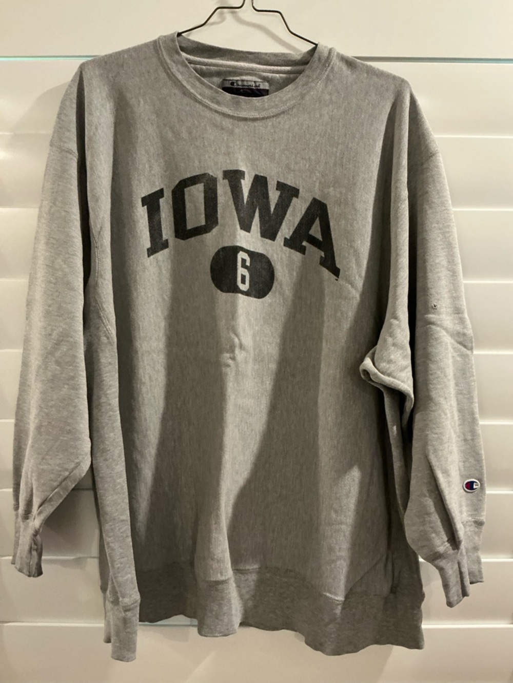 GUC - Men’s Champion 'IOWA 6' Crewneck Sweatshirt - Size XXXL